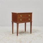 1539 6194 CHEST OF DRAWERS